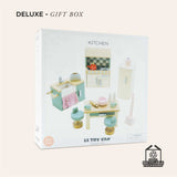 Wooden Dolls House Kitchen 20pc