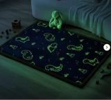 Hakuna Matte Cloud Soft Children’s Carpet: Glow in the Dark Dinosaurs 1.7 x 1.20m