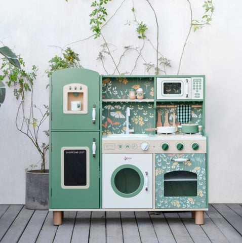 Vintage Kitchen 15pc