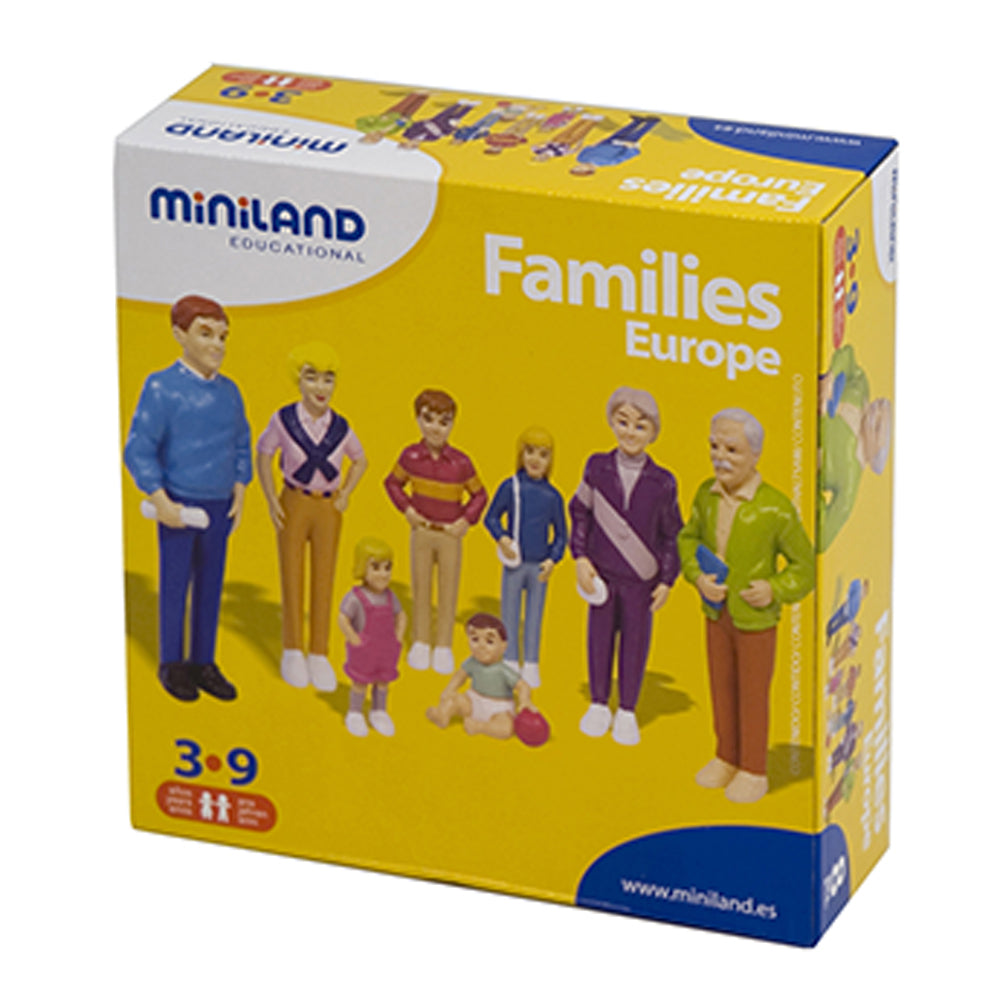 Families: European Family Figures 8pc