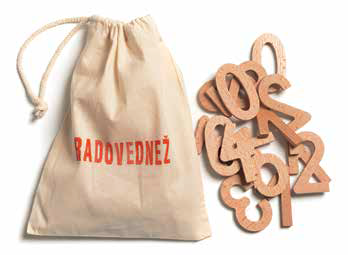 Wooden Numbers up to 10 in Cotton Bag